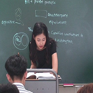 Hyun Ji Lim (May Lim)