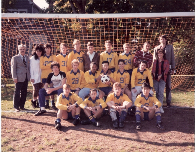 Read more about the article 1987 CH-CH Varsity Soccer Team